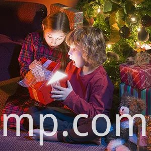 Настраиваемая Bluetooth-совместимая светодиодная маска с резарязимым управлением приложением